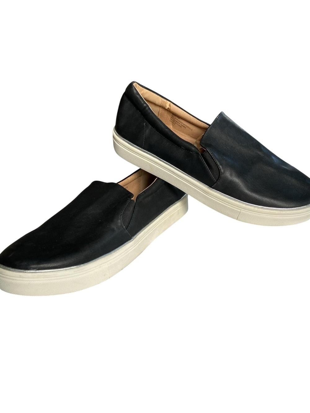 Torrid Women’s Black Smooth Faux Leather Slip On Sneakers Size 11W NWT Casual